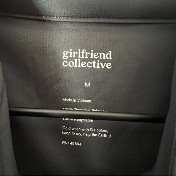 girlfriend collective Hummingbird Half Zip Windbreaker Jacket Moss Green - Picture 7 of 15